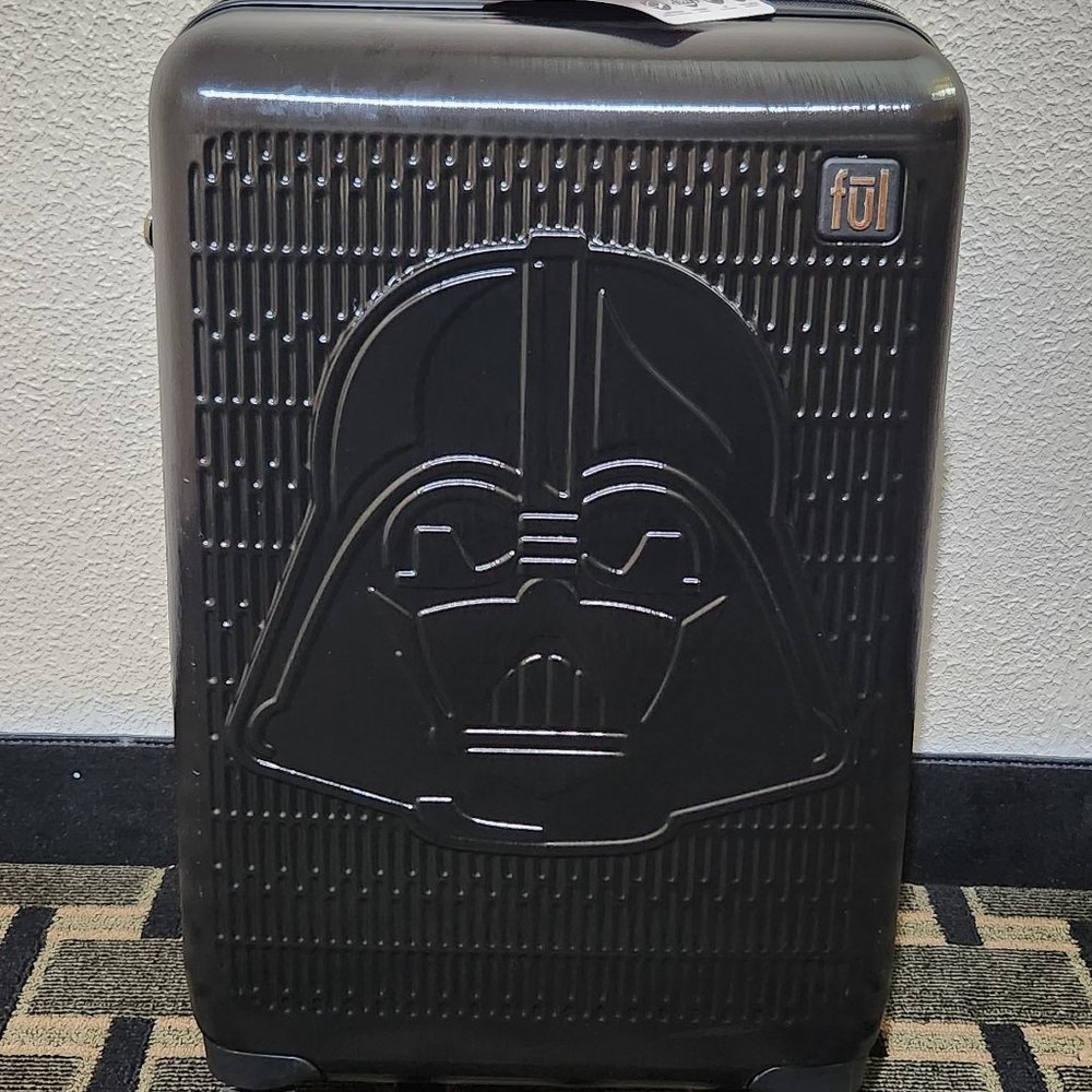 Star Wars Darth Vader FUL Spinner Suitcase Luggage